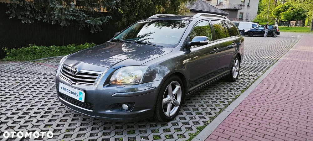 Toyota Avensis 2.2 D-4D Sol Plus - 3