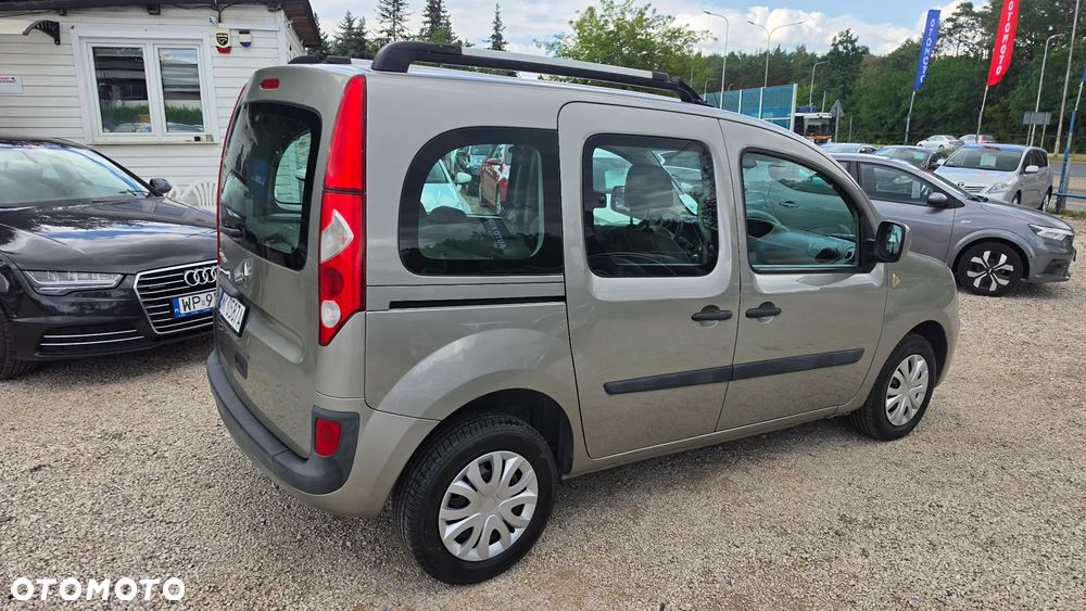 Renault Kangoo 1.6 16V Privilege - 14