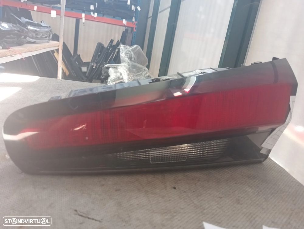 Farolim stop mala direito Fiat Tipo 14 / 0520977230E - 1
