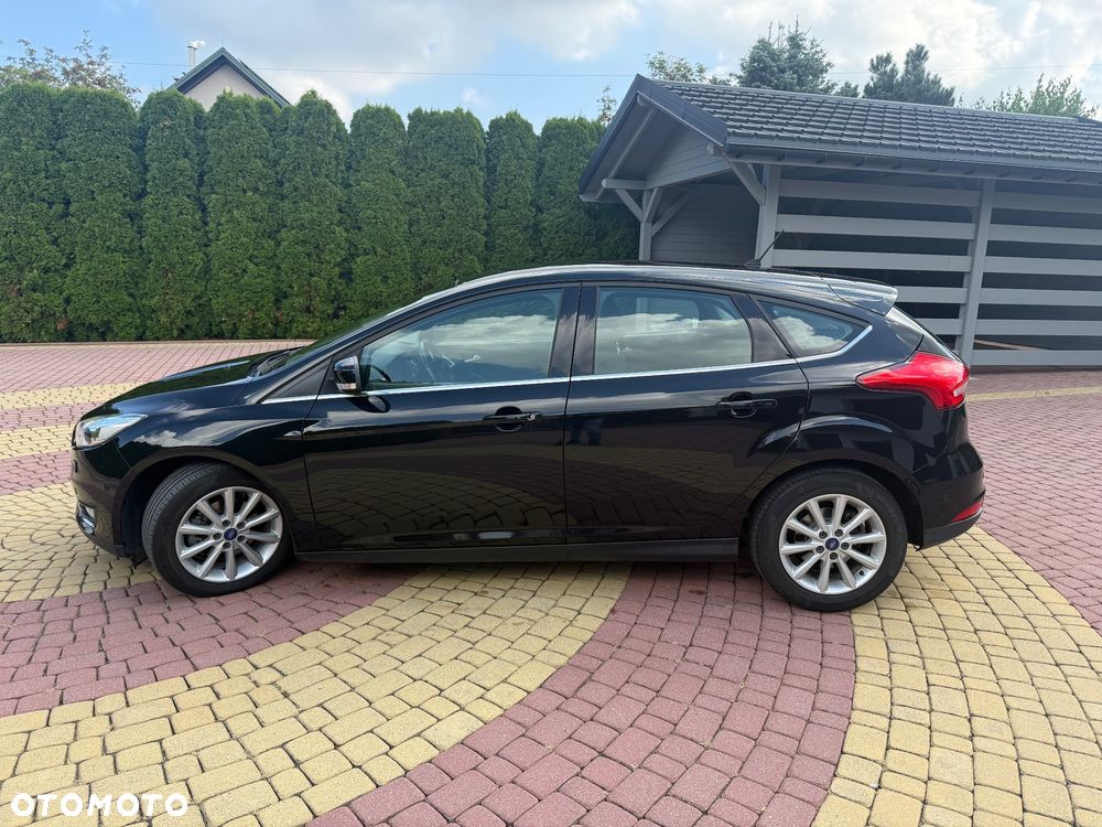Ford Focus 1.0 EcoBoost Titanium - 9