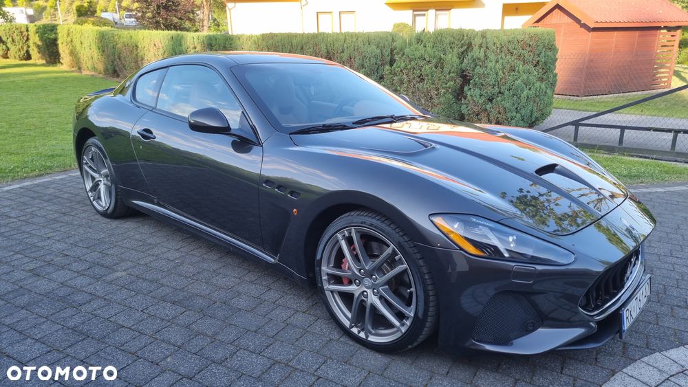 Maserati GranTurismo MC - 4