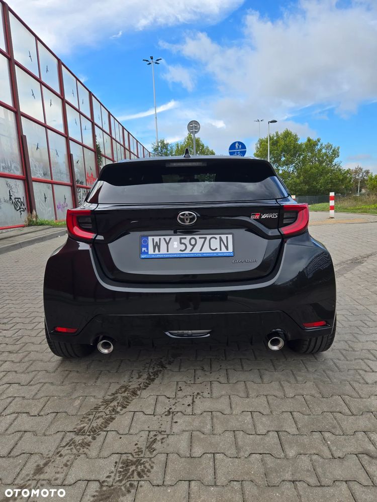 Toyota Yaris GR 1.6 Dynamic - 3