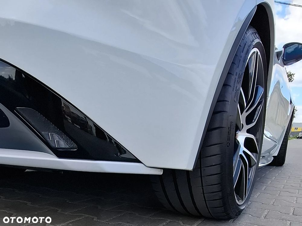 Jaguar F-Type - 6
