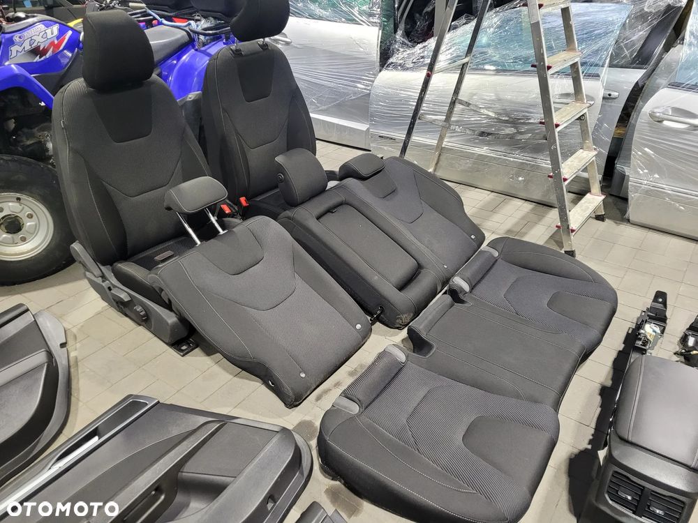 Ford Mondeo MK5 kombi 15r Fotele kanapa boczki europa - 8