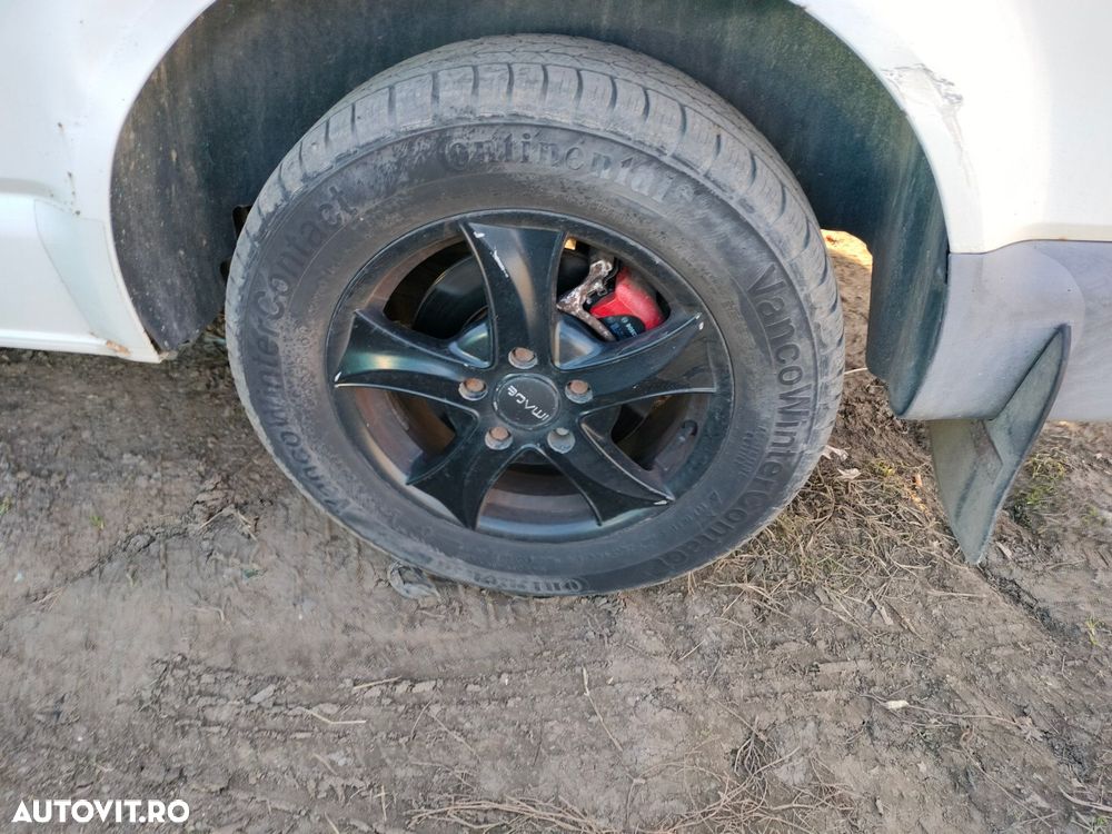 Dezmembrari  VW TRANSPORTER Mk 5 / T5 / caravelle  2003  > 0000 2.5 T - 8