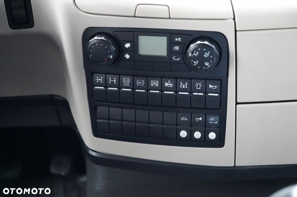 MAN TGS 35.460 / 8X4 / WYWROTKA TYLNOZSYPOWA  / HYDROKLAPA / MEILLER KIPPER / AUTOMAT / EURO 6 - 30