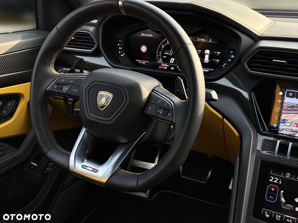 Lamborghini Urus - 14