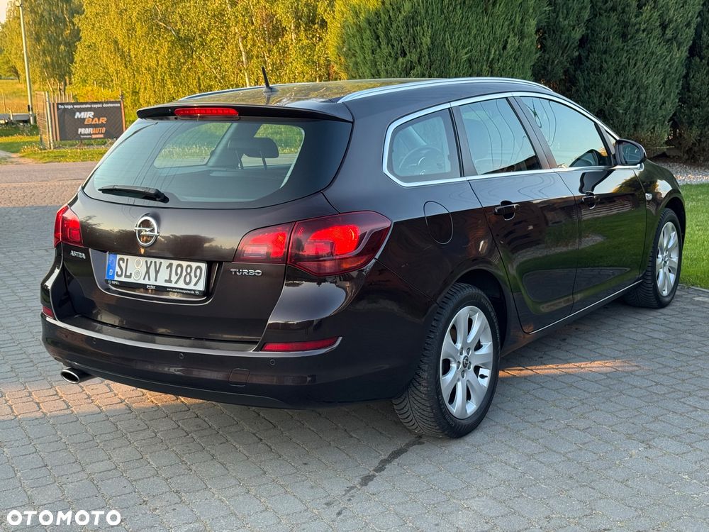 Opel Astra - 11