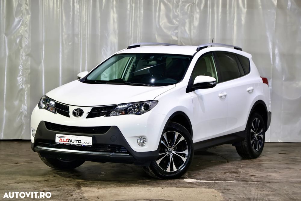 Toyota RAV4 2.0 D-4D 4x4 - 2