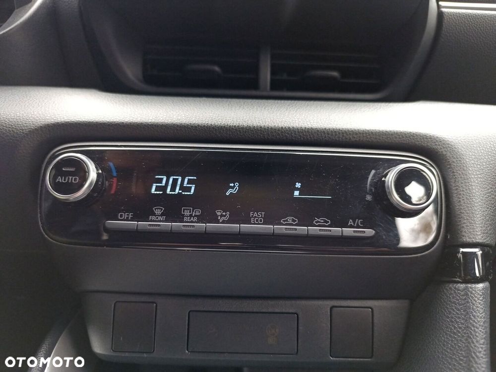 Toyota Yaris 2024