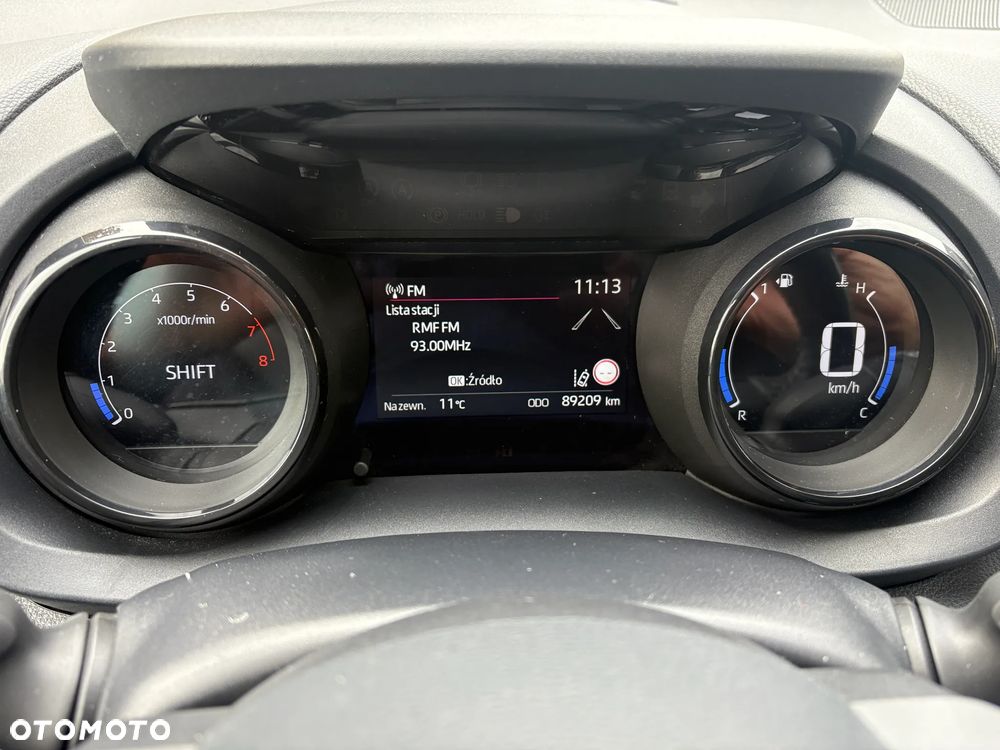 Toyota Yaris 1.5 Executive - 8