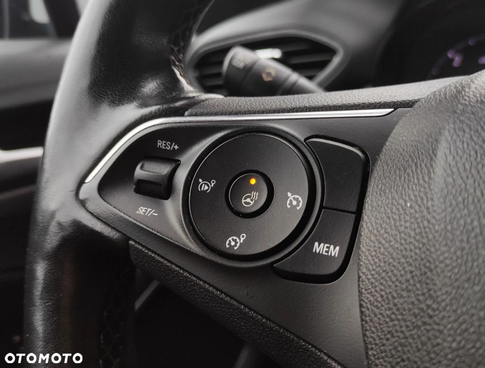 Opel Crossland X 1.6 Ultimate - 15