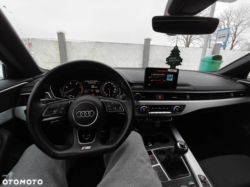 Audi A4 Avant - 12
