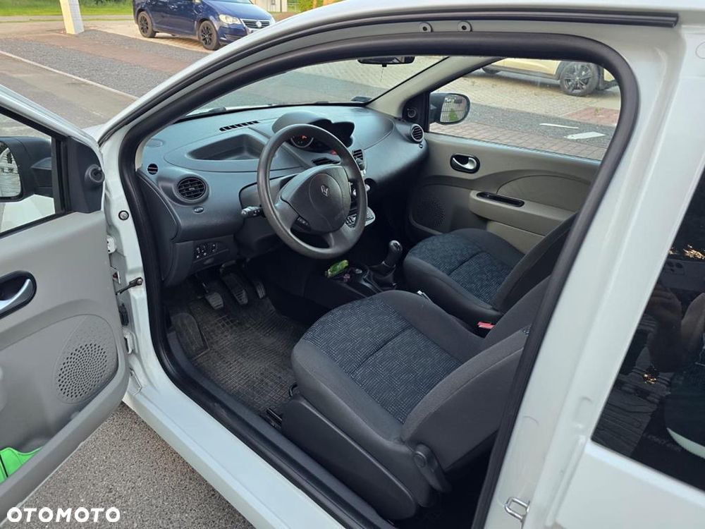 Renault Twingo dCi 75 Authentique - 30