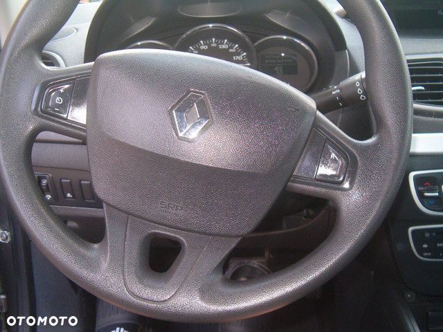 Renault Fluence - 22