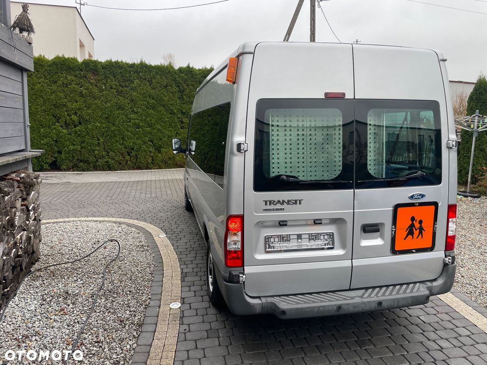 Ford Transit - 11