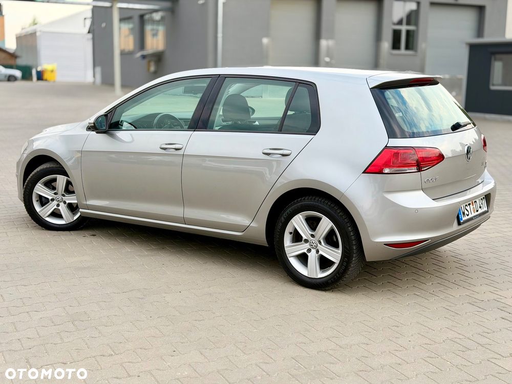 Volkswagen Golf 1.2 TSI Style - 12
