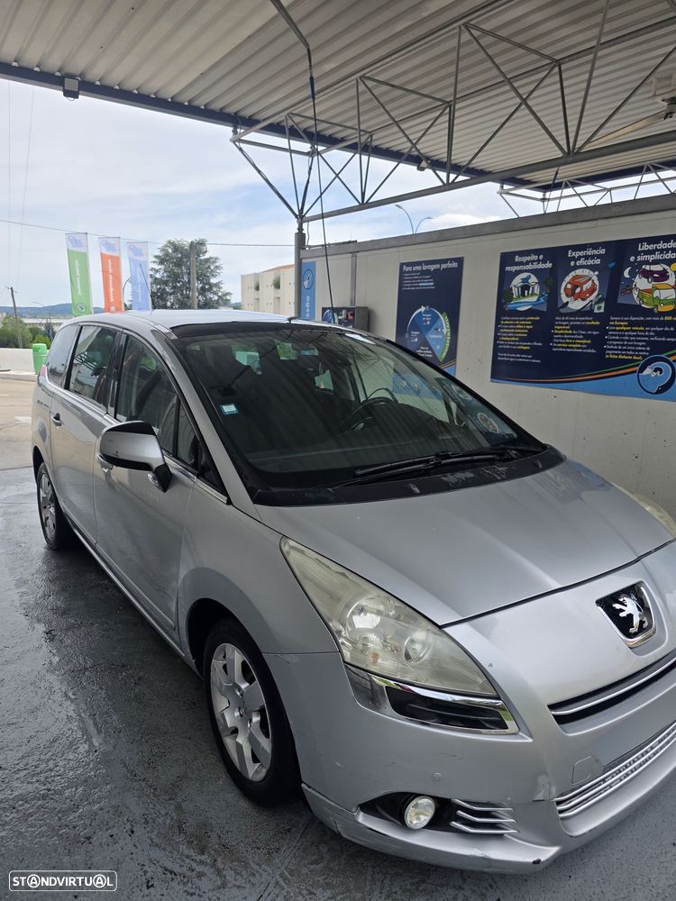 Peugeot 5008 1.6 E-HDi 7L Allure J17 CMP6 - 3