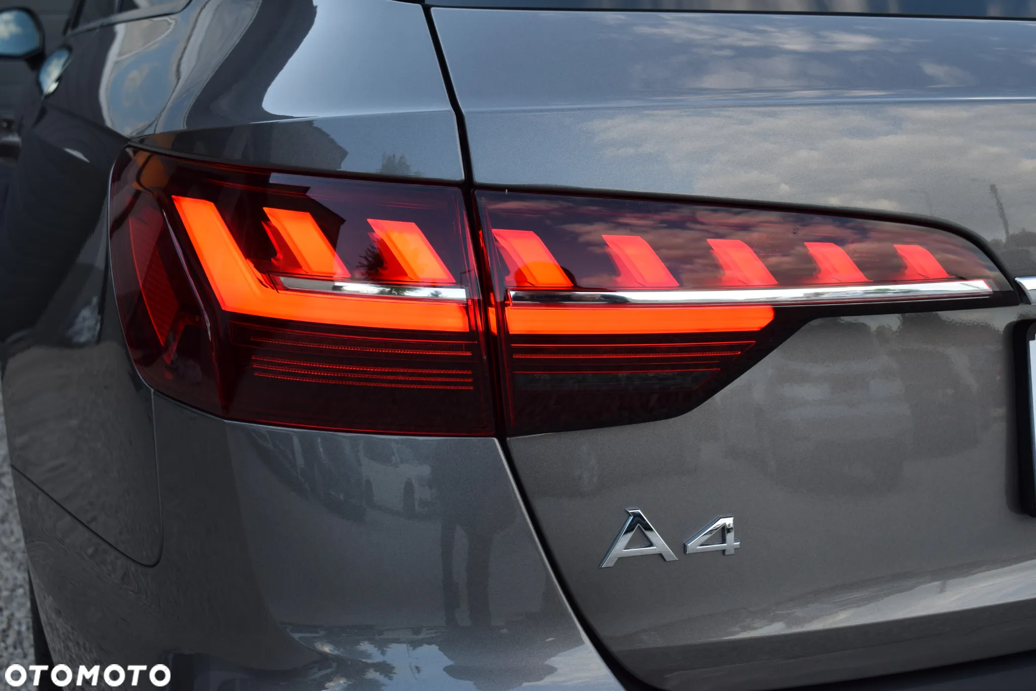 Audi A4 Avant 40 TDI quattro S tronic advanced - 40