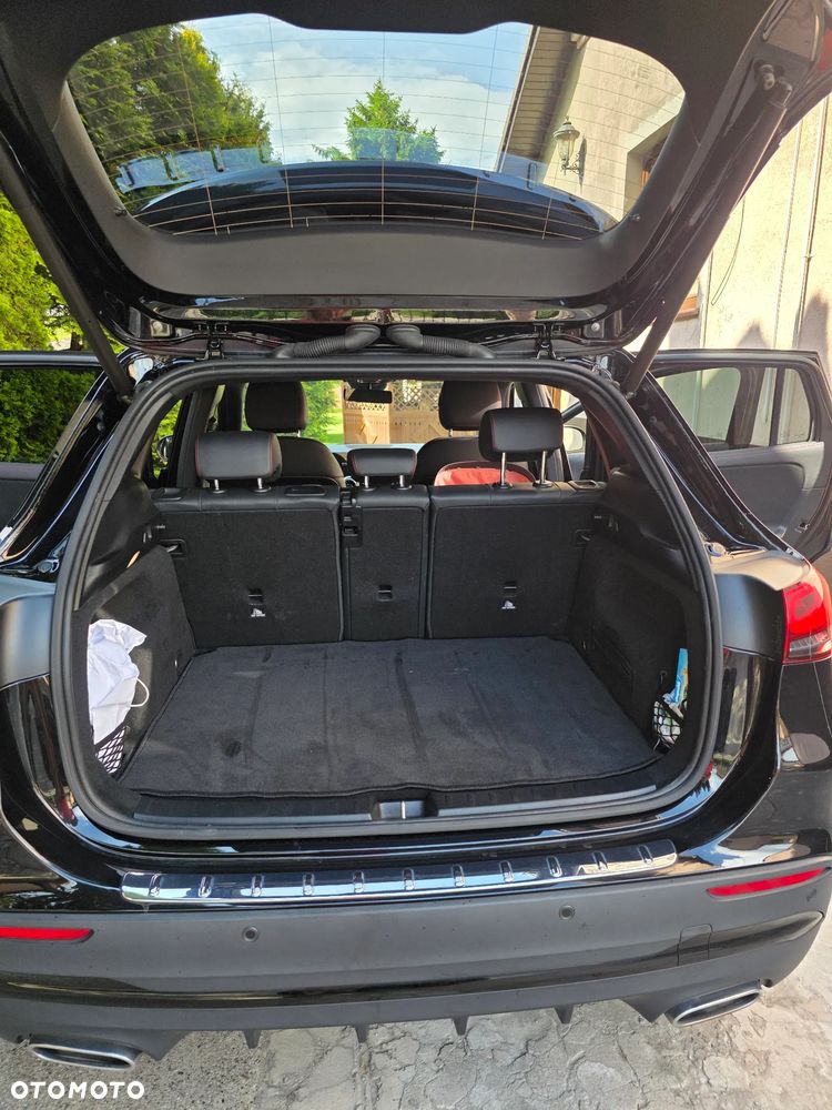 Mercedes-Benz GLA 200 Business Edition - 8