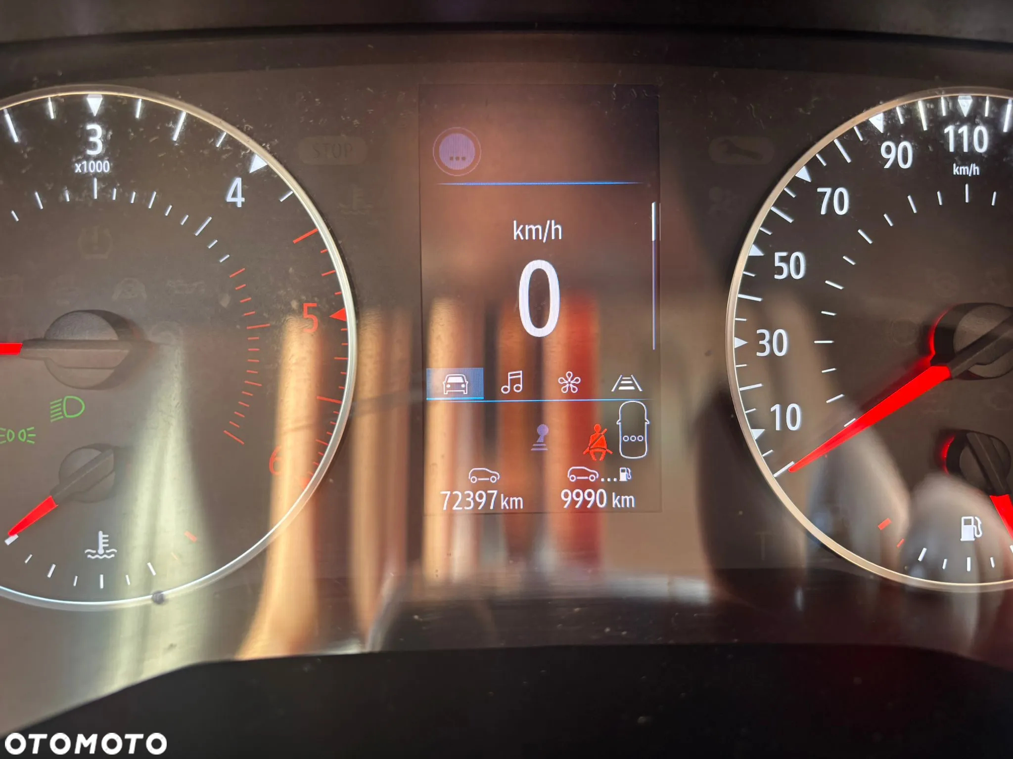 Renault Clio BLUE dCi 115 BUSINESS EDITION - 15