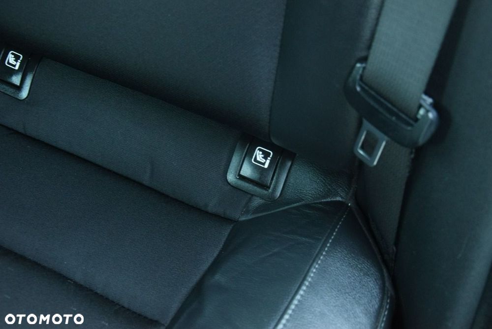Hyundai i30 - 34