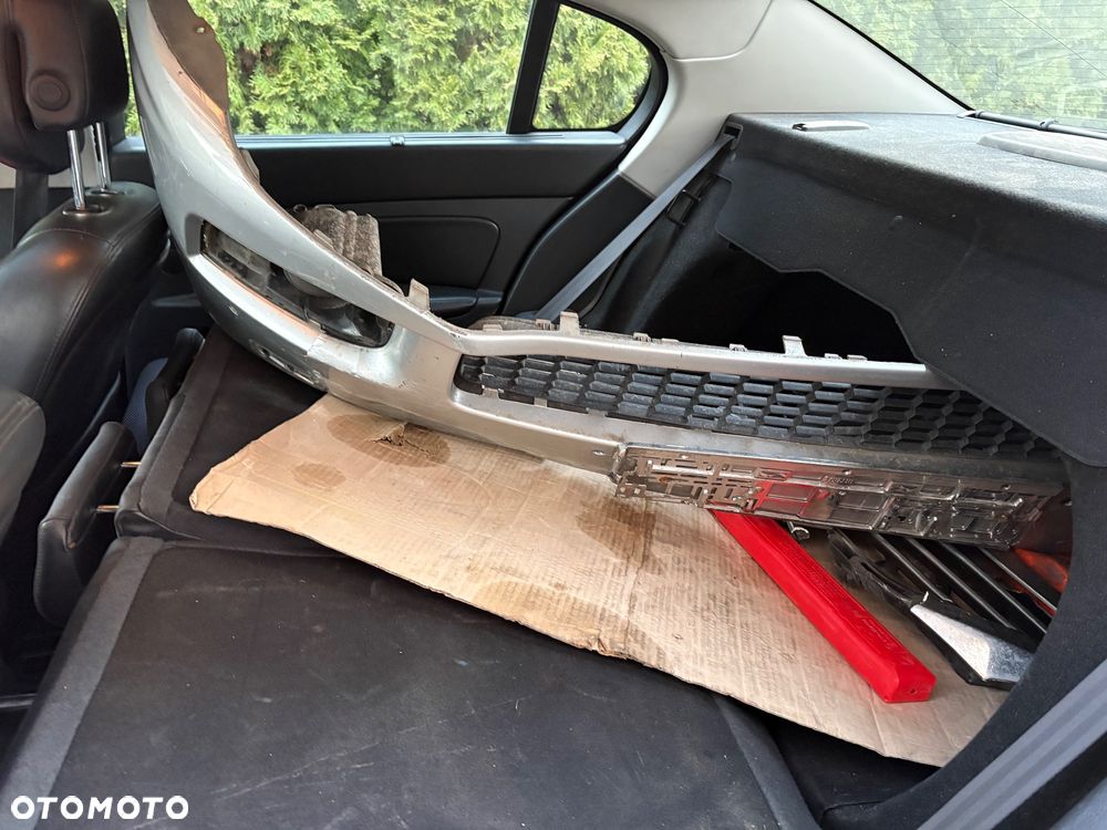 Renault Latitude - 14