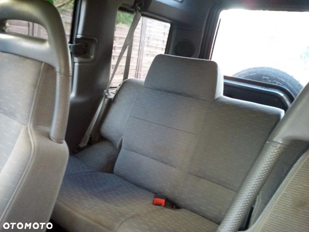 Land Rover Discovery - 8