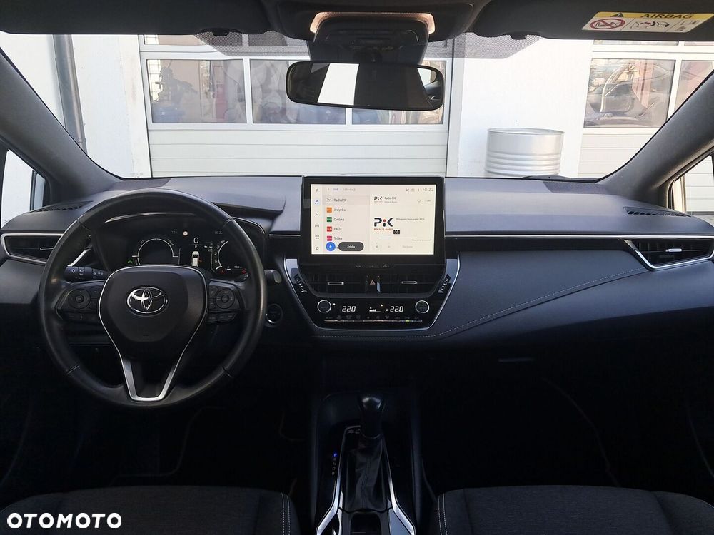 Toyota Corolla 1.8 Hybrid Comfort - 24