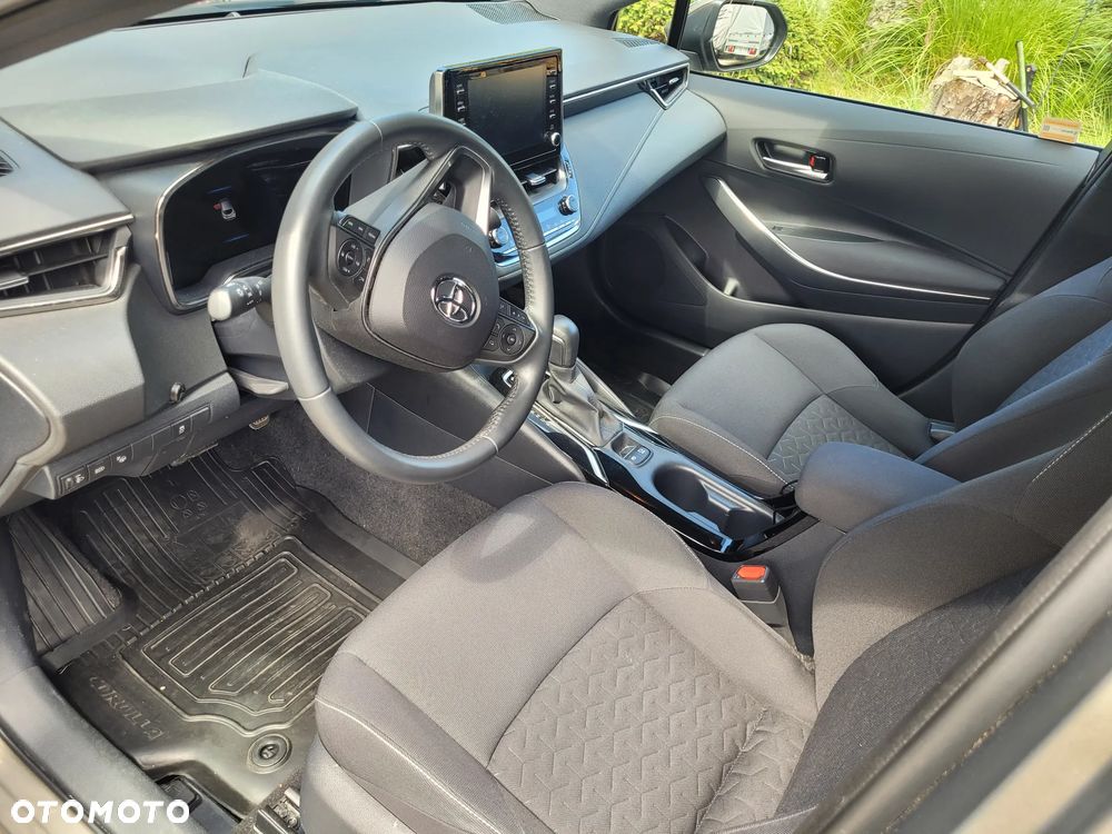 Toyota Corolla 1.8 Hybrid Comfort - 8