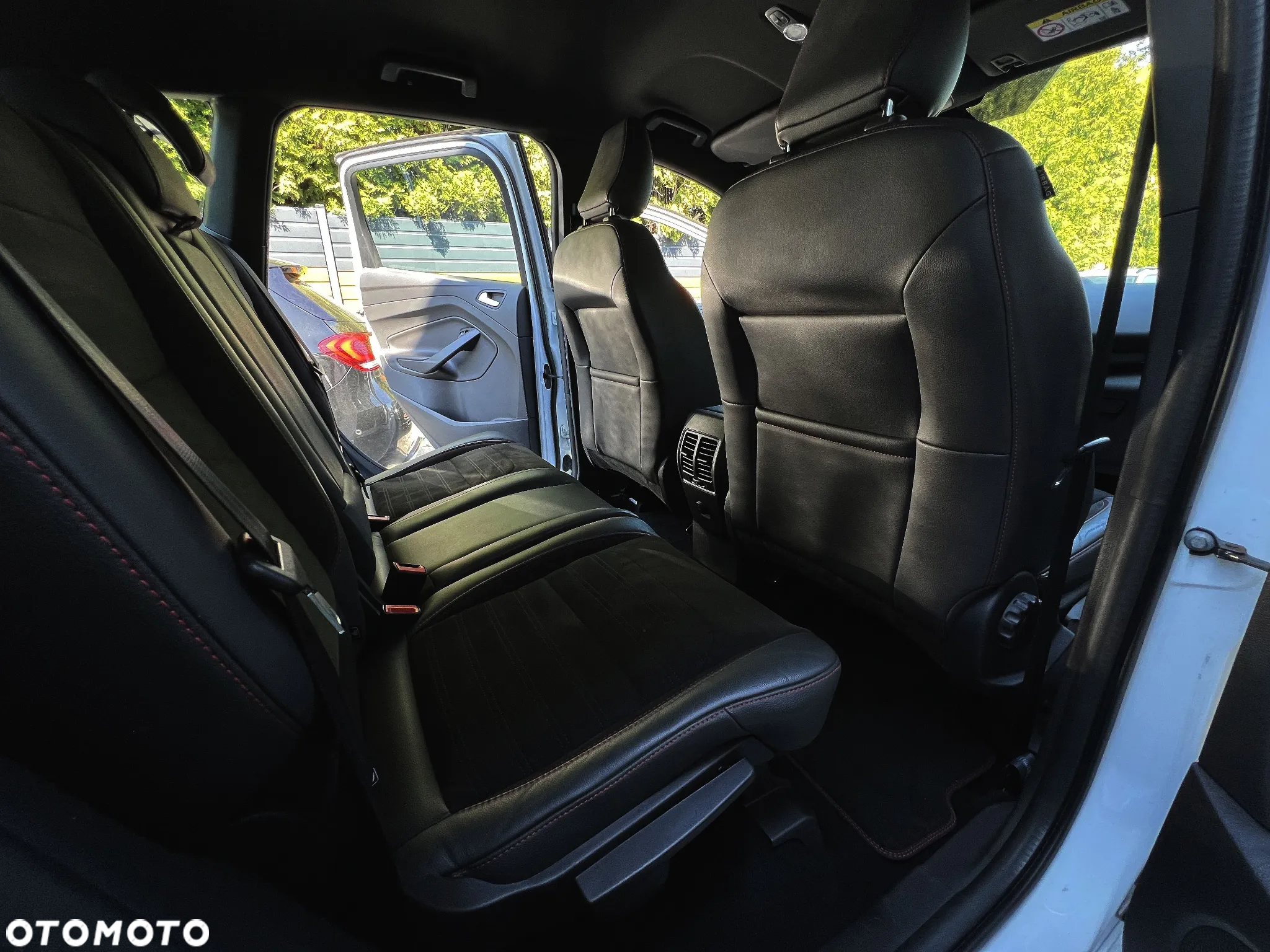 Ford Kuga 1.5 EcoBlue ST-LINE - 18