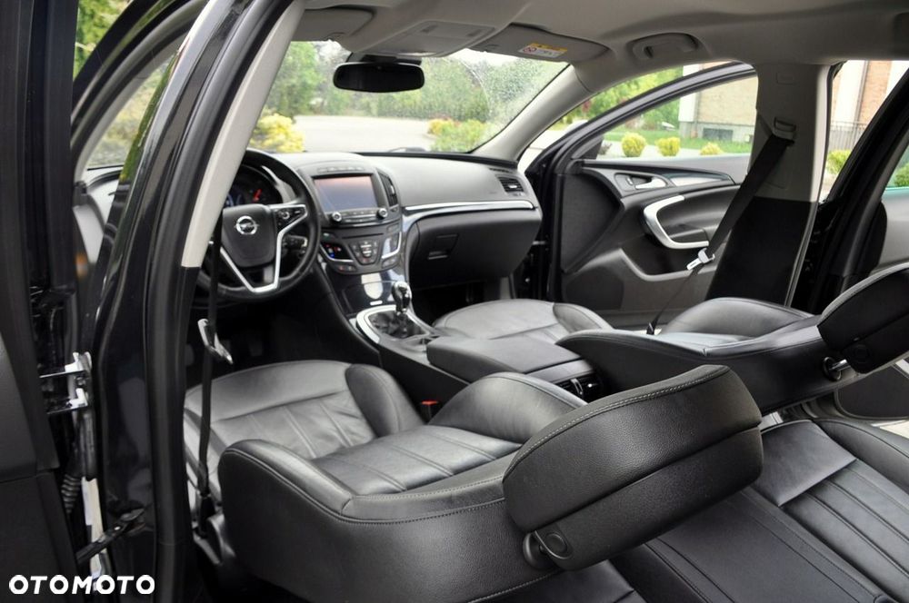 Opel Insignia - 27