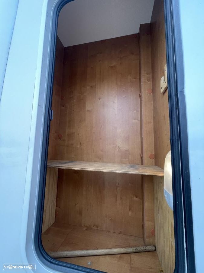 Rapido Serie 70 7099 cama francesa chassi ALKO - 35