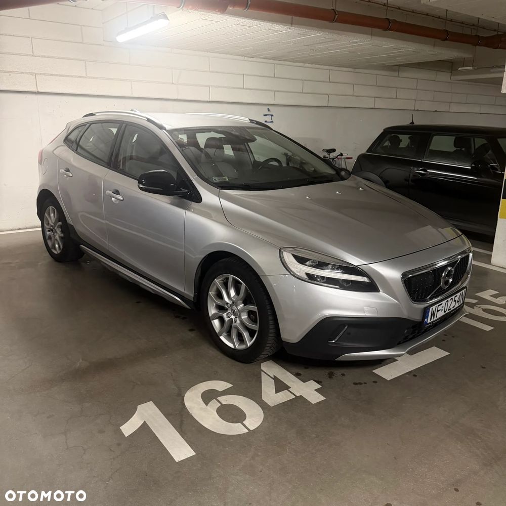 Volvo V40 D2 Drive-E Summum - 4