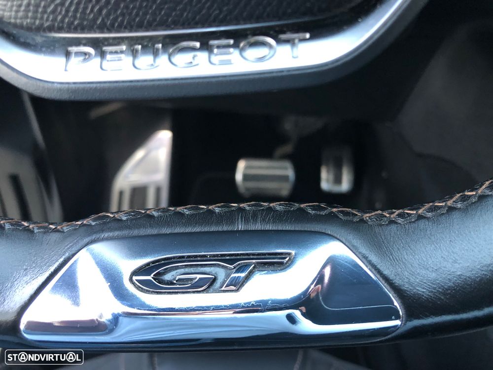 Peugeot 5008 2.0 BlueHDi GT Line EAT8 - 39