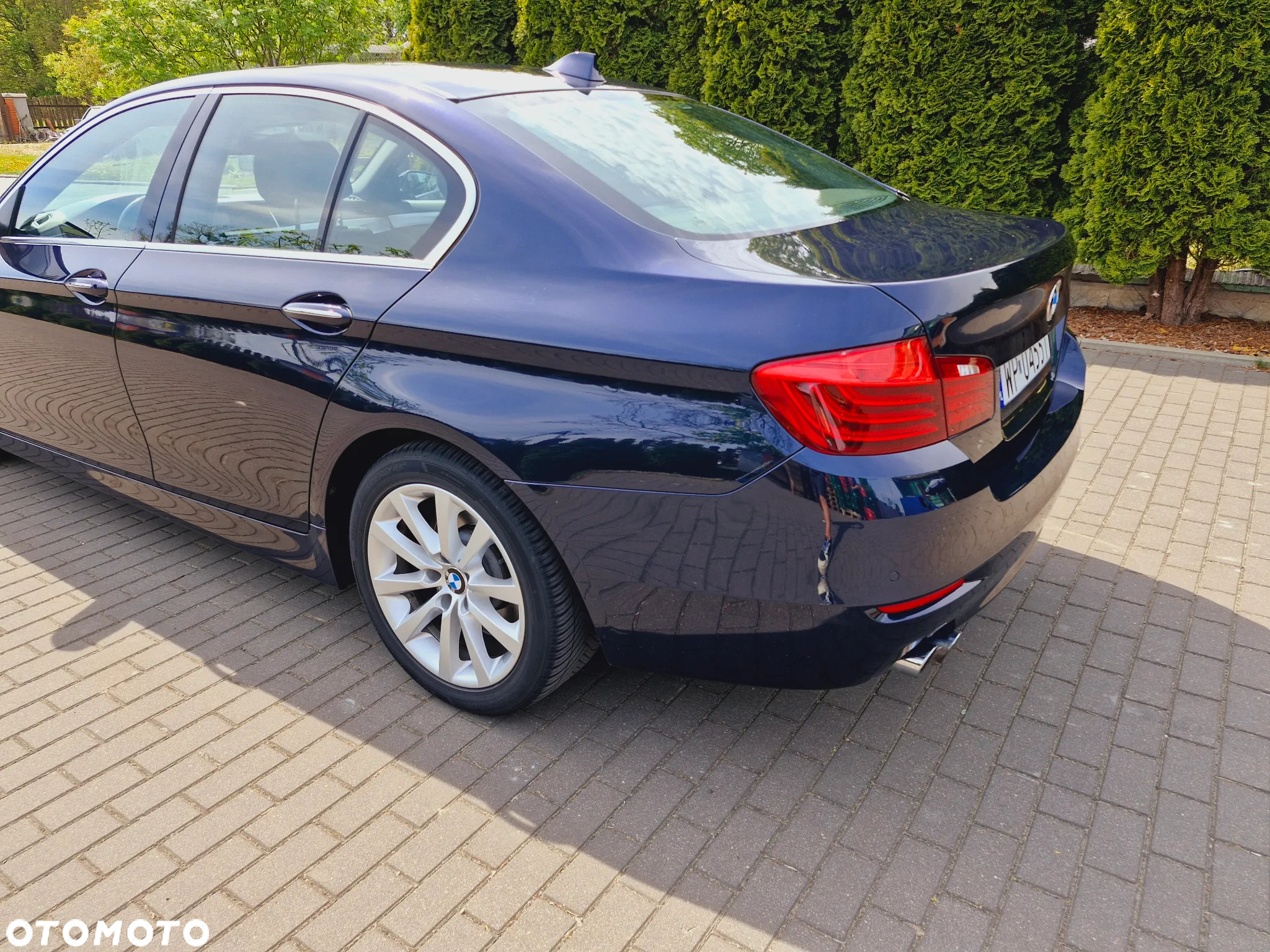 BMW Seria 5 528i xDrive - 6
