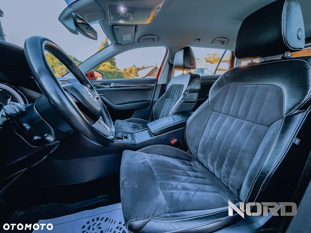 Skoda Superb Combi 2.0 TDI DSG Style - 17