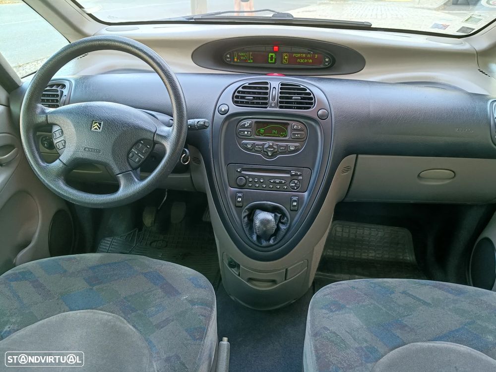 Citroën Xsara Picasso 1.6 SX - 6