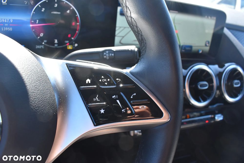 Mercedes-Benz Klasa B 200 d 8G-DCT - 35