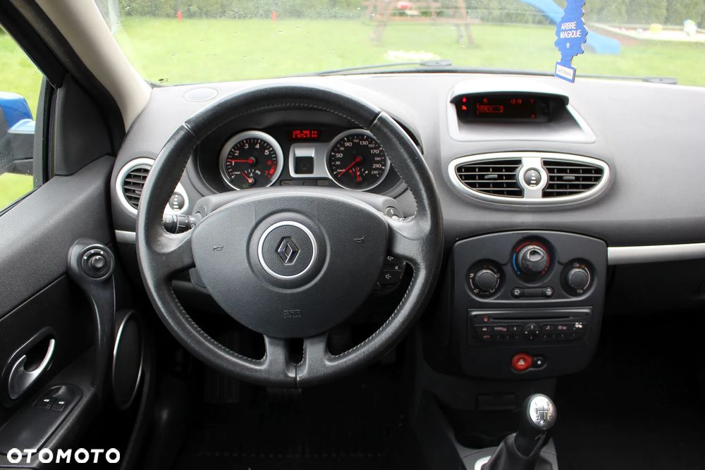 Renault Clio 1.2 16V Expression - 15