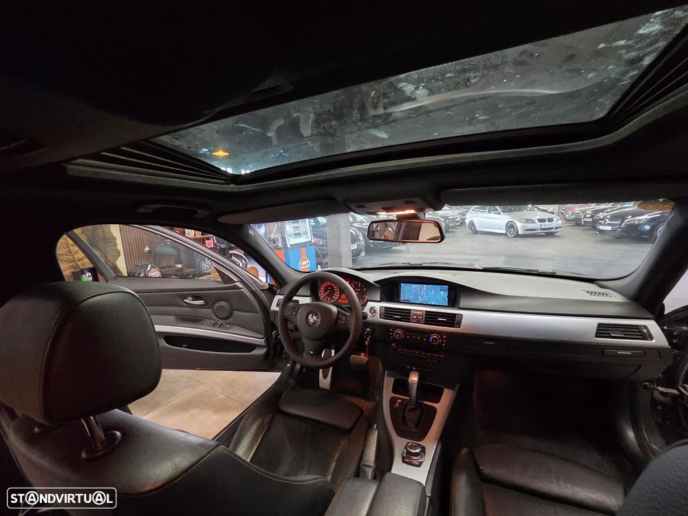 BMW 320 d Navigation Auto - 21