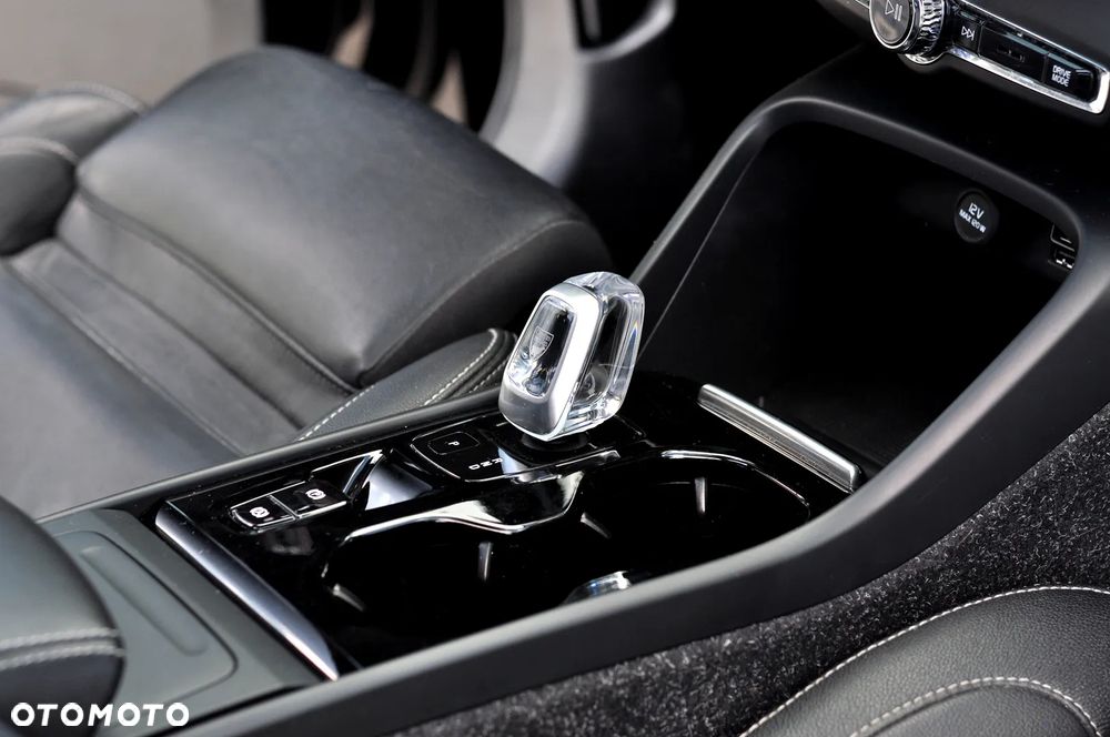 Volvo XC 40 D3 SCR Inscription - 33