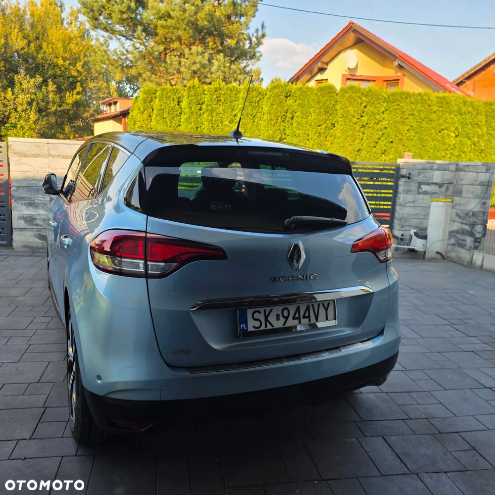 Renault Scenic 1.6 dCi Bose EDC - 11