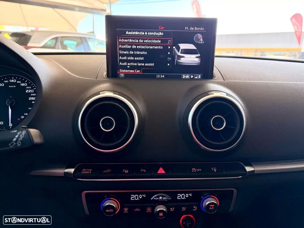 Audi A3 Sportback e-tron 1.4 TFSI Sport S tronic - 24