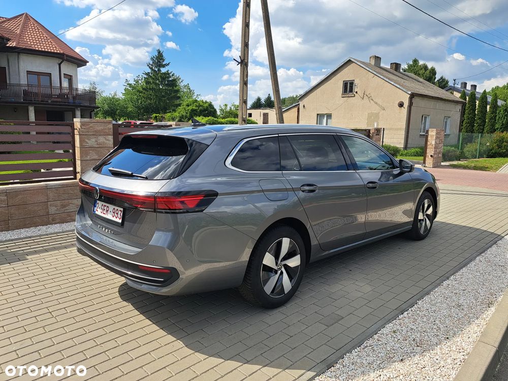 Volkswagen Passat 2.0 TDI EVO Business DSG - 3
