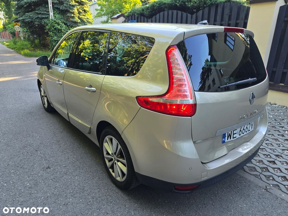 Renault Scenic - 5
