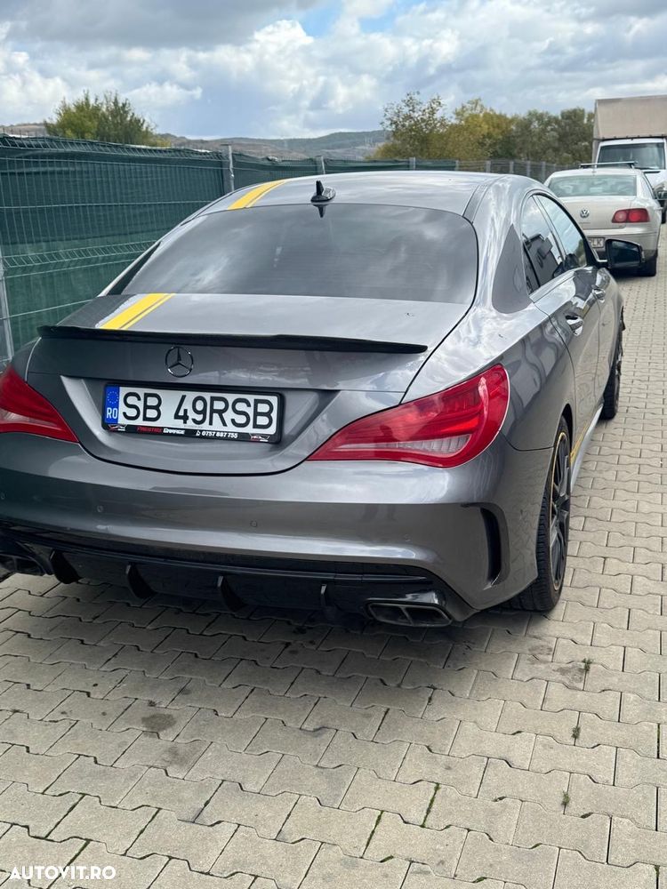 Mercedes-Benz CLA 200 7G-DCT - 6
