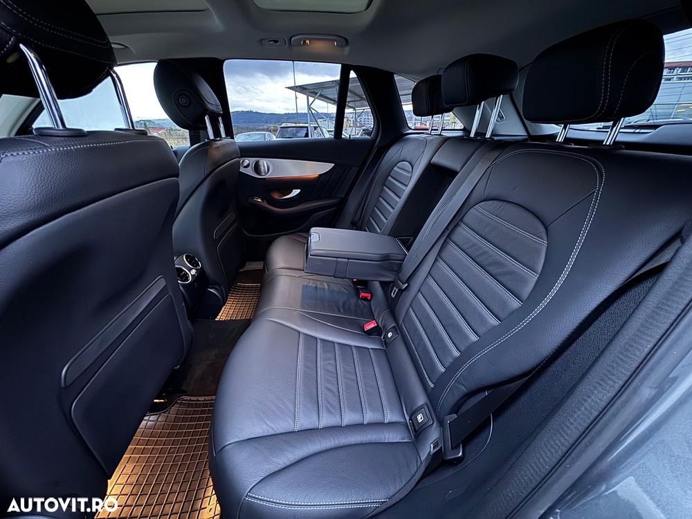 Mercedes-Benz GLC - 23