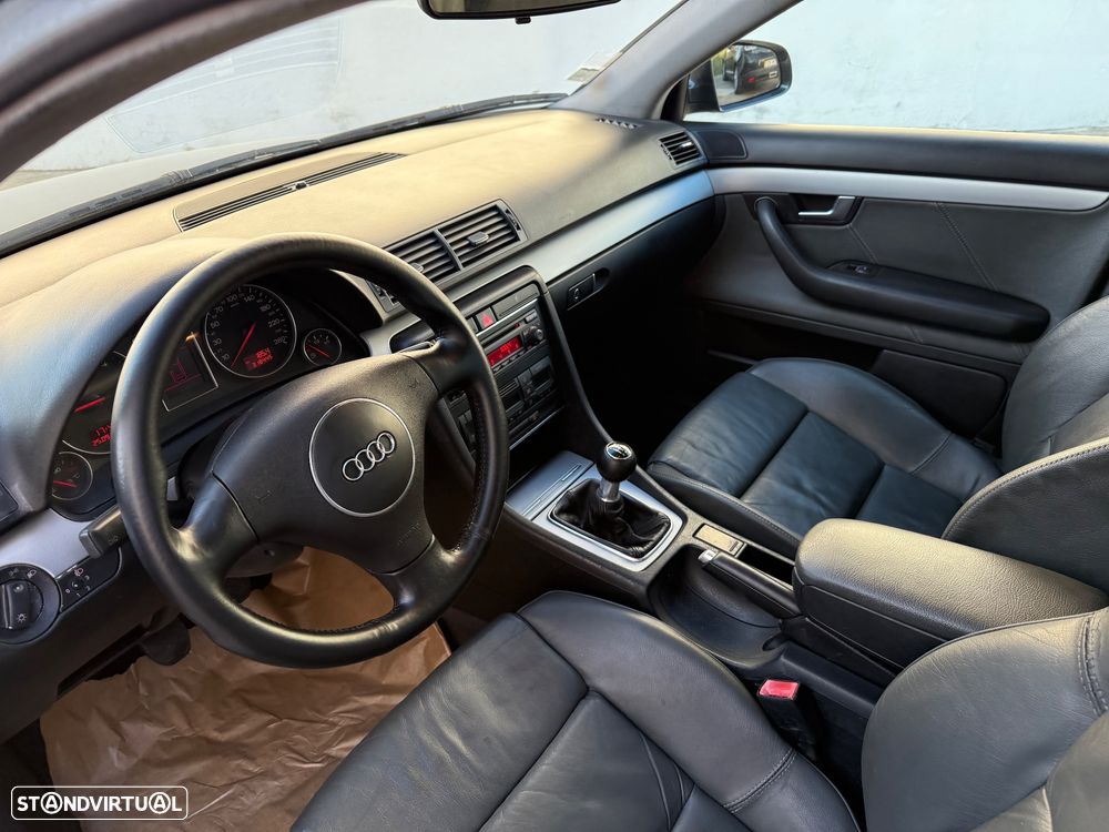 Audi A4 1.9 TDI m5 Sport - 14
