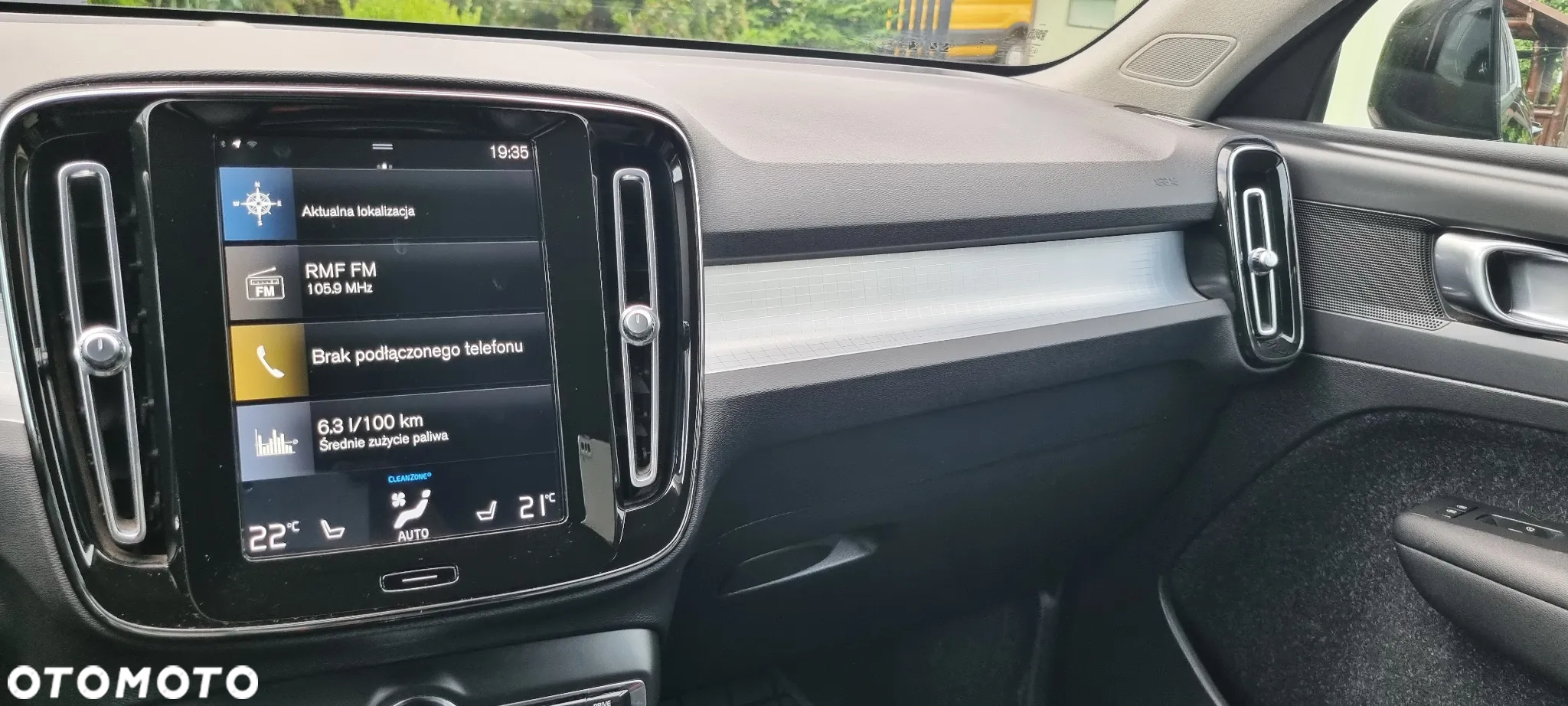 Volvo XC 40 D3 Momentum Pro - 28